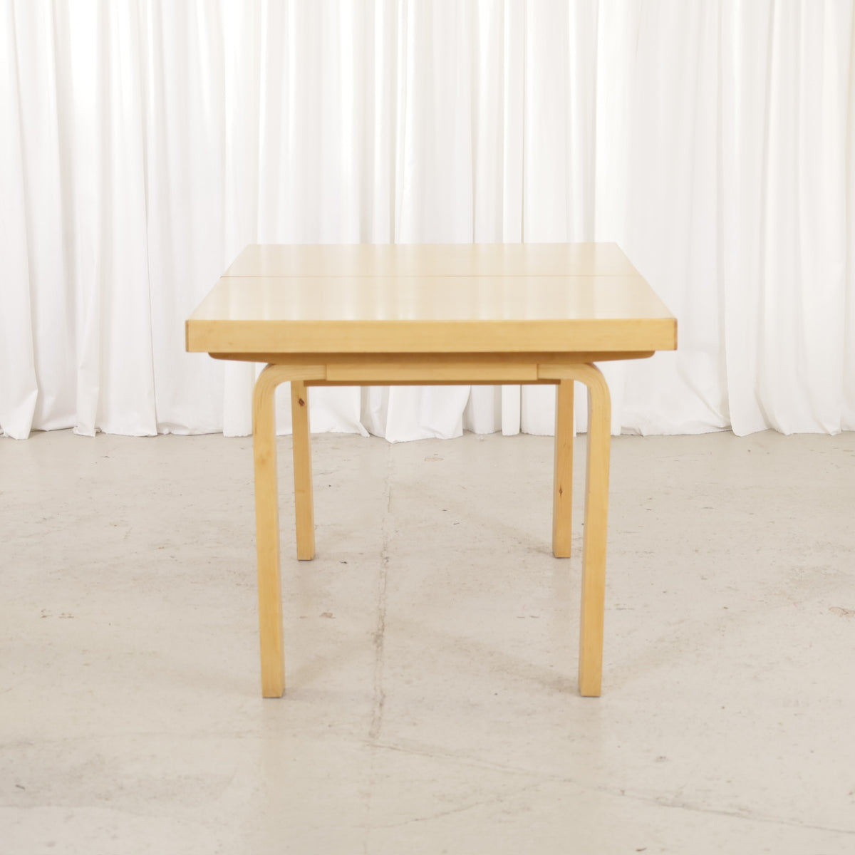 Alvar Aalto Model 92 Extendable Dining Table by Artek, alvar Aalto Model 92 dining table by Artek, end view