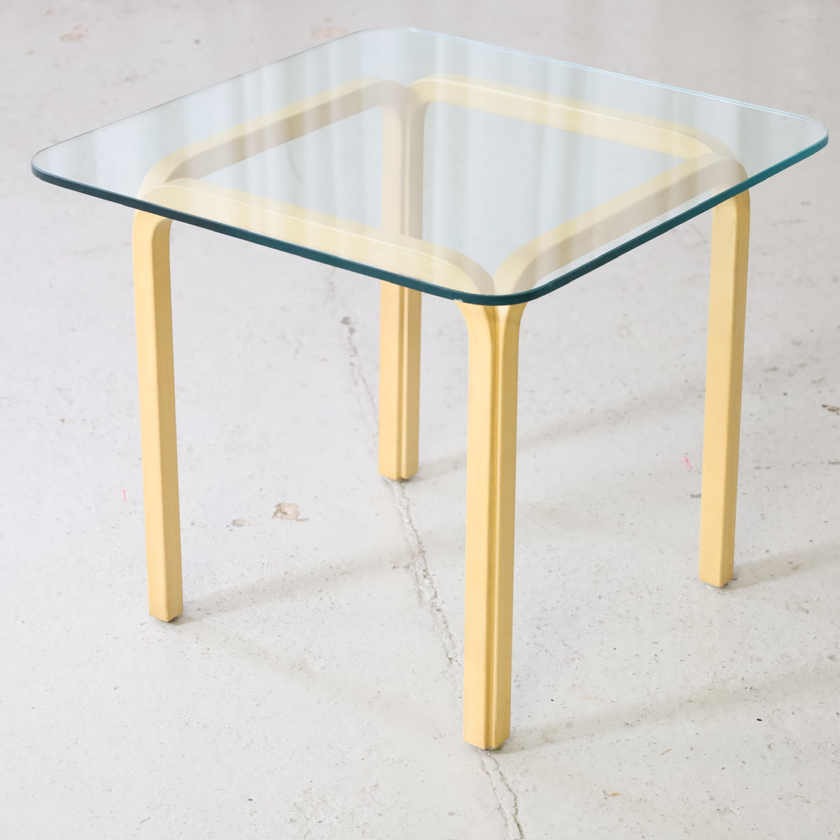 Alvar Aalto Y805C Glass Side Table for Artek, artek Y805C coffee table with clear glass top