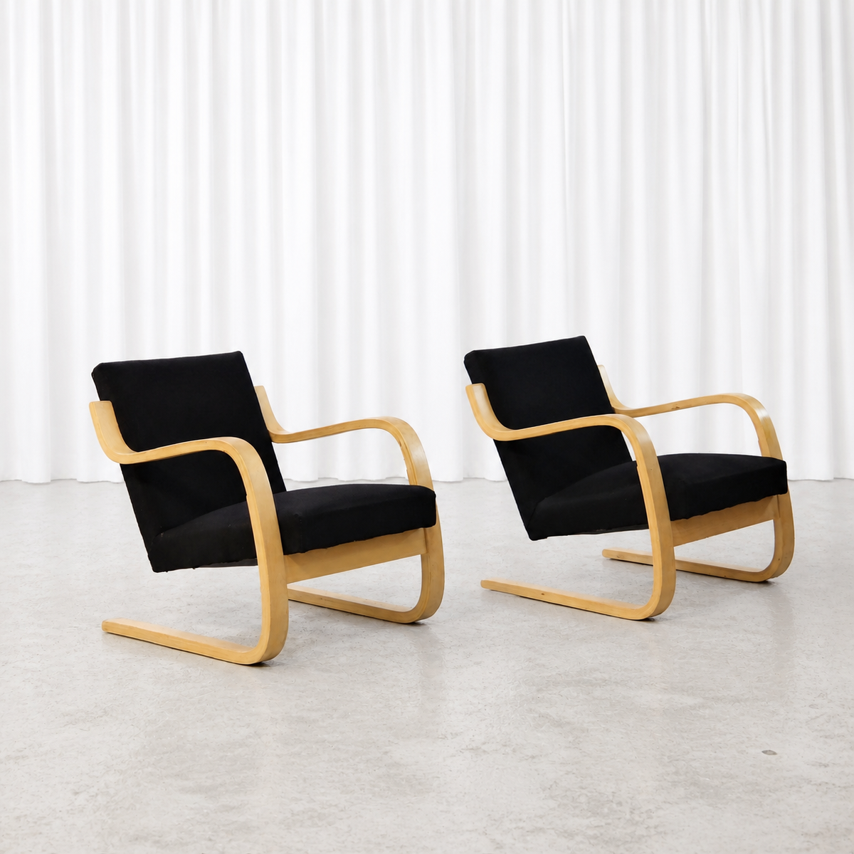 Pair of 1960s Artek 402 armchairs with black fabric upholstery