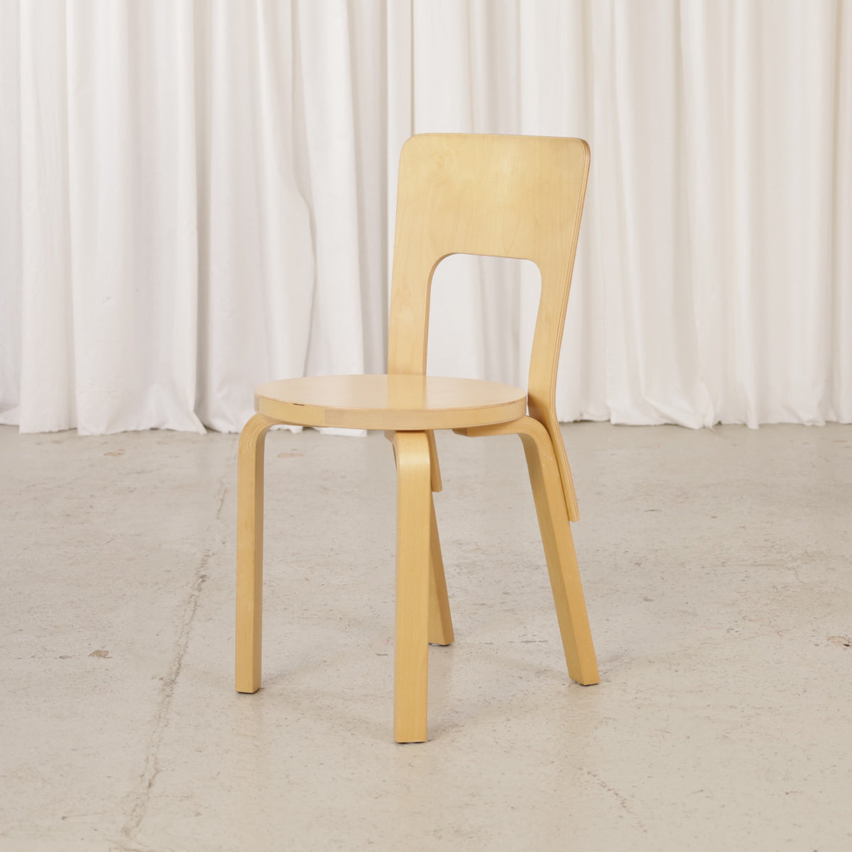 Alvar Aalto Chair 66 for Artek in birch, chair view