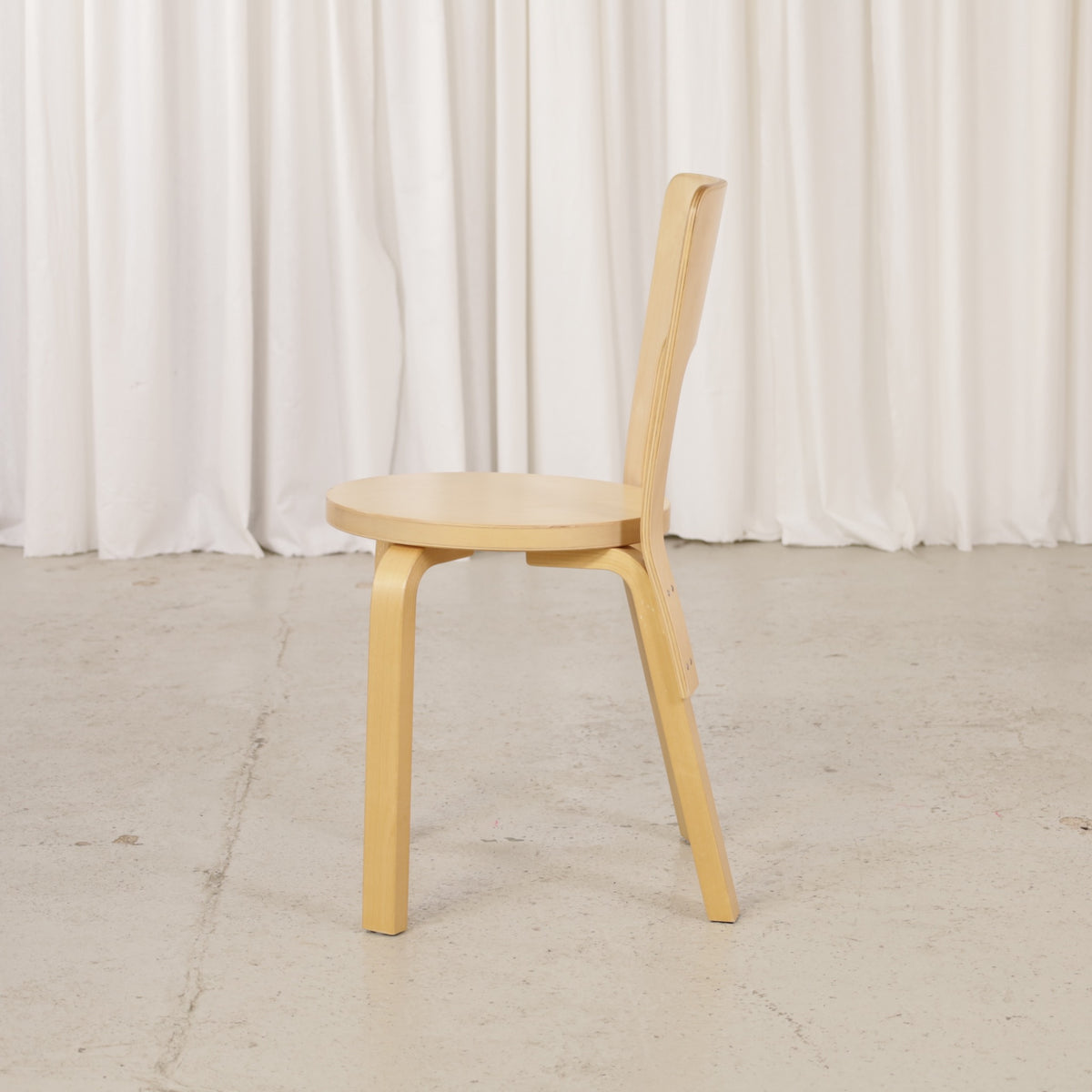 Alvar Aalto Chair 66 for Artek in birch, chair view