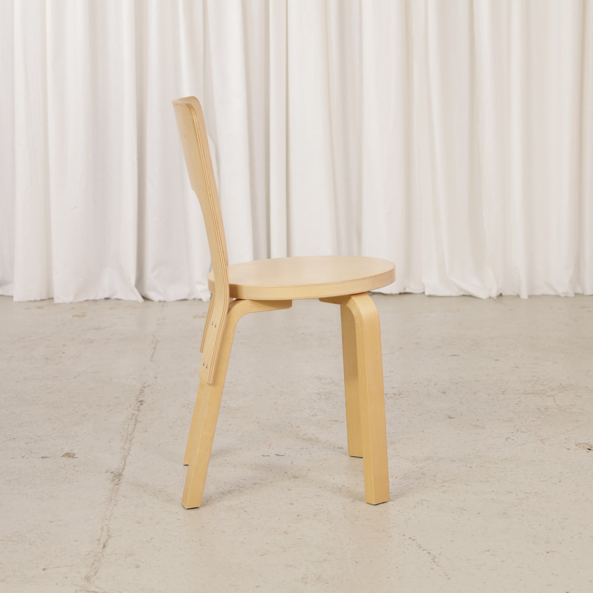 Alvar Aalto Chair 66 for Artek in birch, chair view
