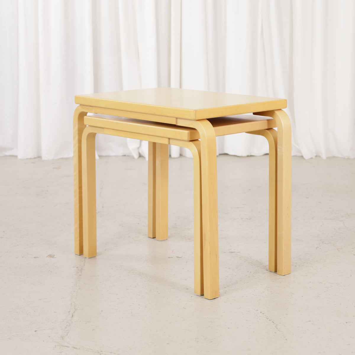 Alvar Aalto birch nesting tables for Artek — view of the table set