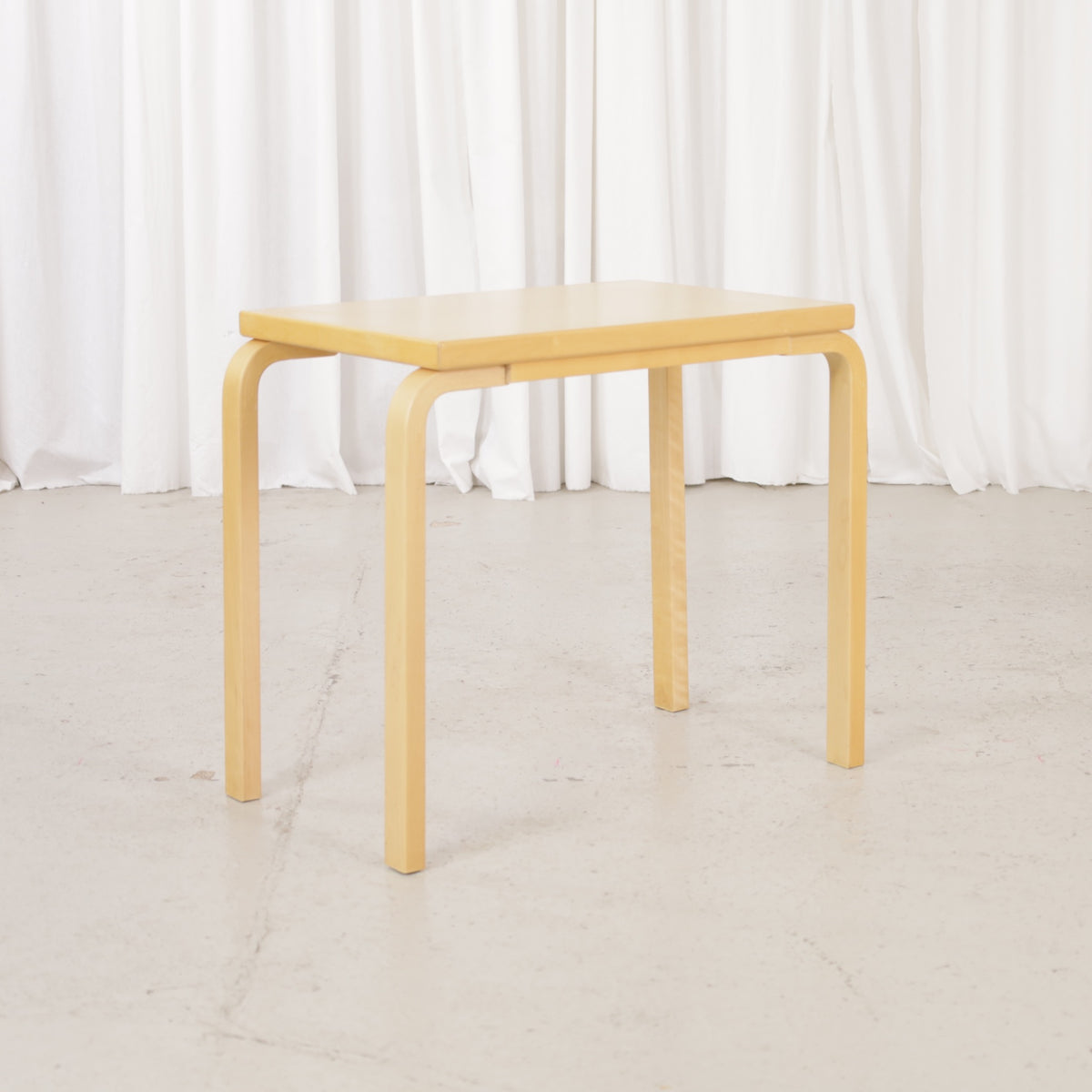 Alvar Aalto birch nesting tables for Artek — view of the table set
