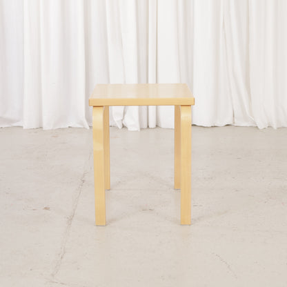Alvar Aalto birch nesting tables for Artek — view of the table set