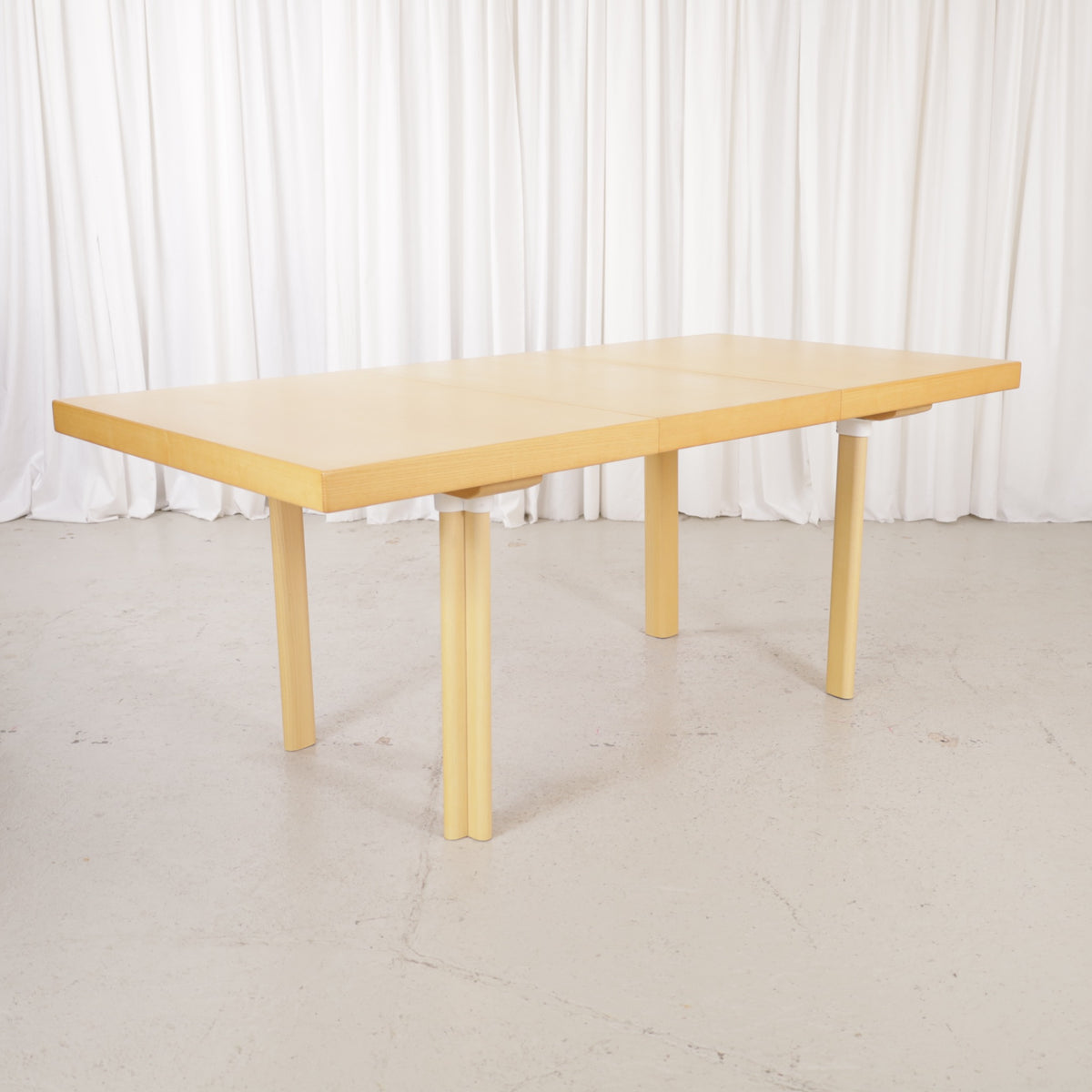 Artek H92 extendable ash dining table by Alvar Aalto, extended table view