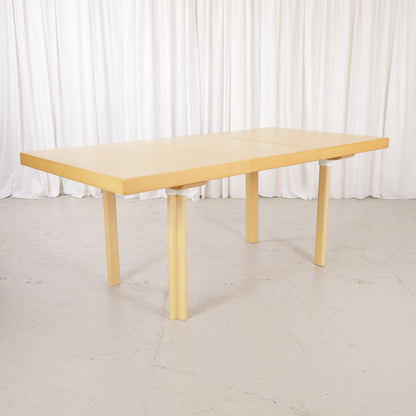 Artek H92 extendable ash dining table by Alvar Aalto, extended table view