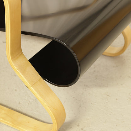 Alvar Aalto Paimio 41 lounge chair — rolled plywood seat edge and birch leg