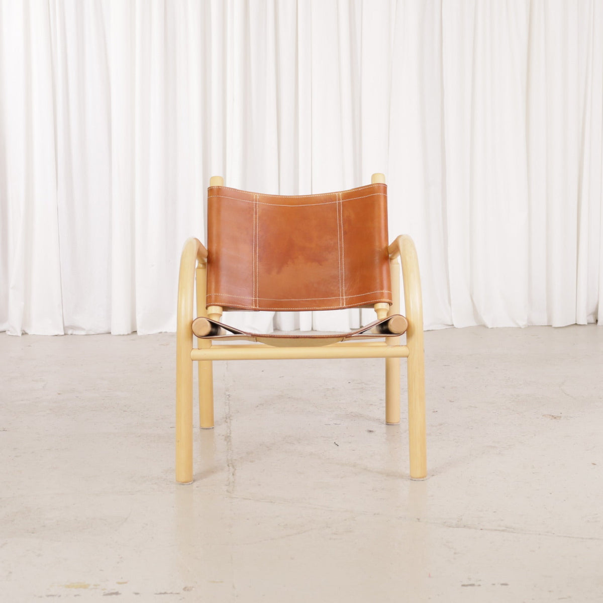 Ben af Schultén Safari 411 Lounge Chair in Patinated Leather for Artek, ben af Schultén Safari armchair in leather, view 8