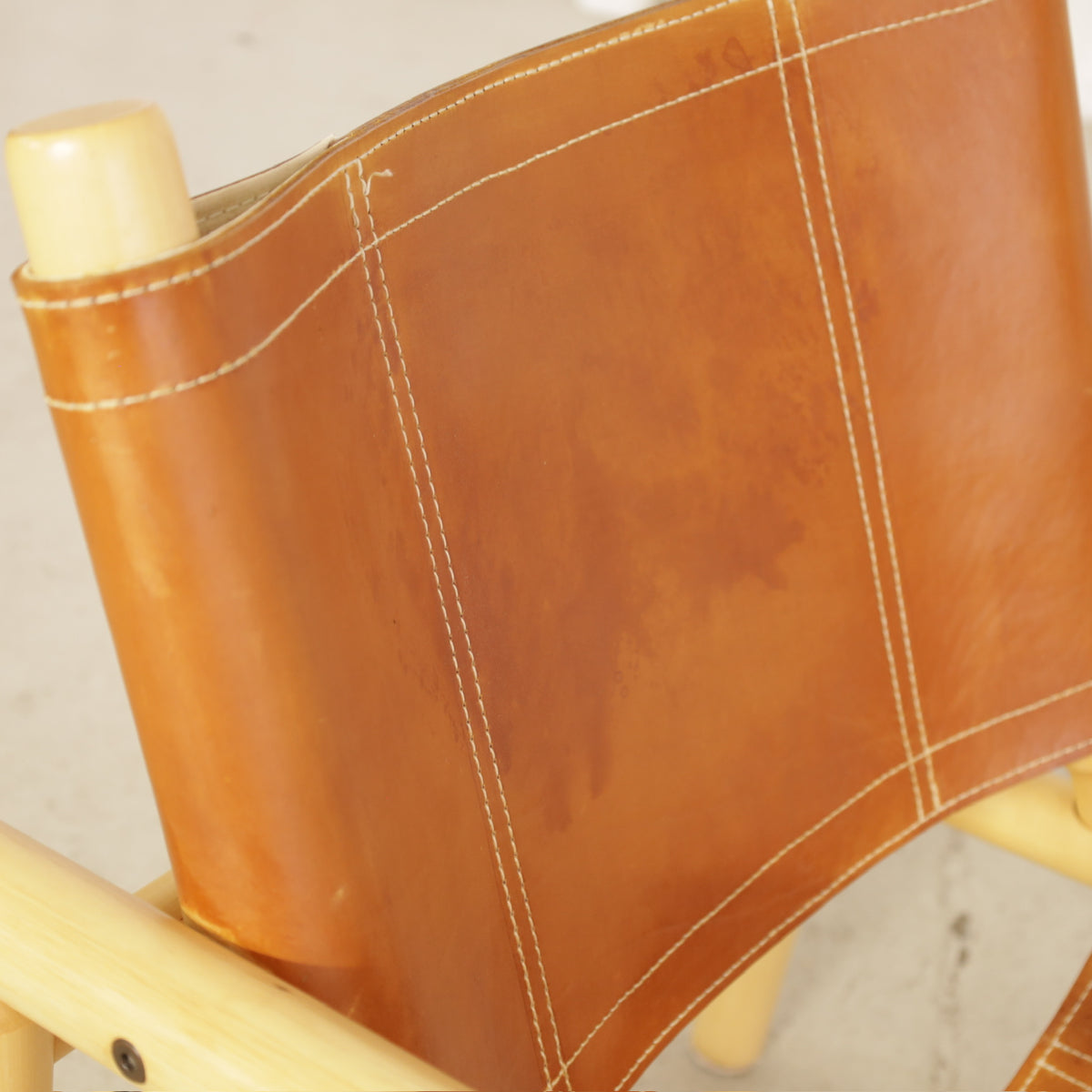 Ben af Schultén Safari 411 Lounge Chair in Patinated Leather for Artek, ben af Schultén Safari armchair in leather, view 15