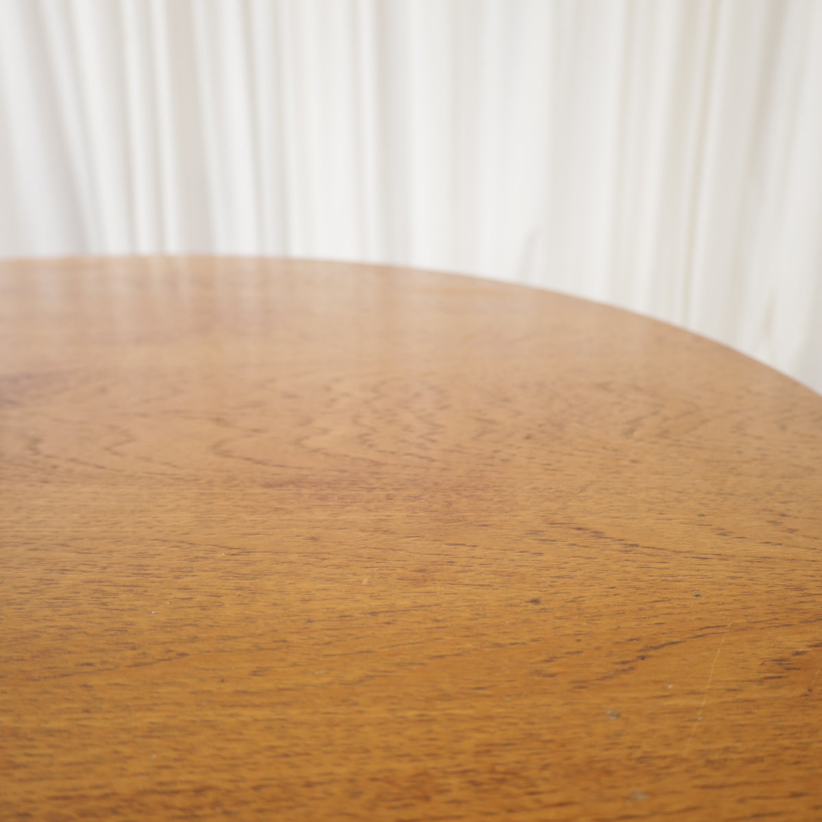 Vintage height-adjustable table with teak top and chrome base — surface, base or mechanism detail