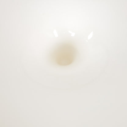 White Eero Aarnio Kanttarelli dining table for Asko, table and surface detail