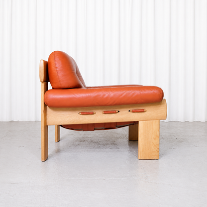 Esko Pajamies Africa armchair in cognac leather, side view