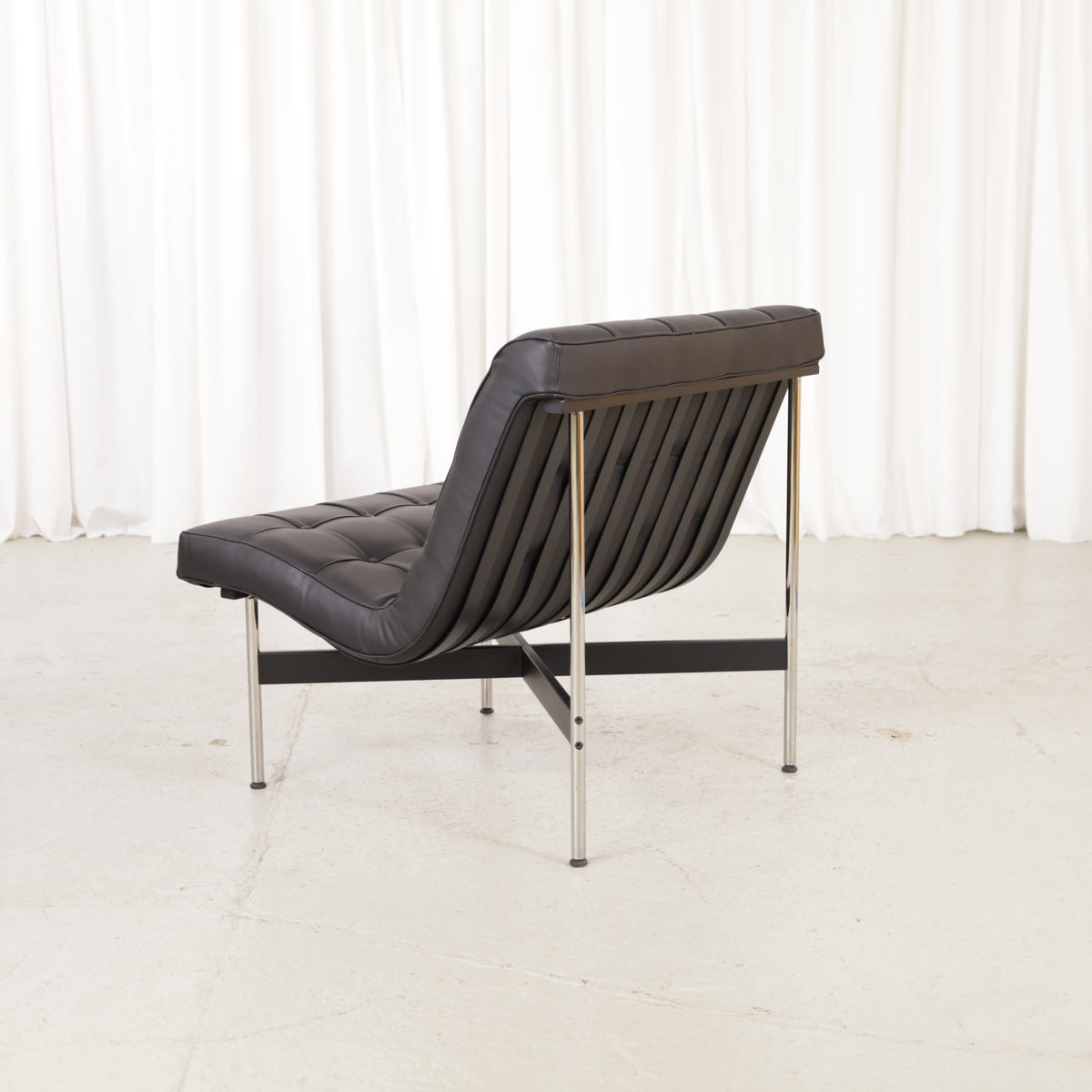 ICF New York lounge chair in black leather, chair view