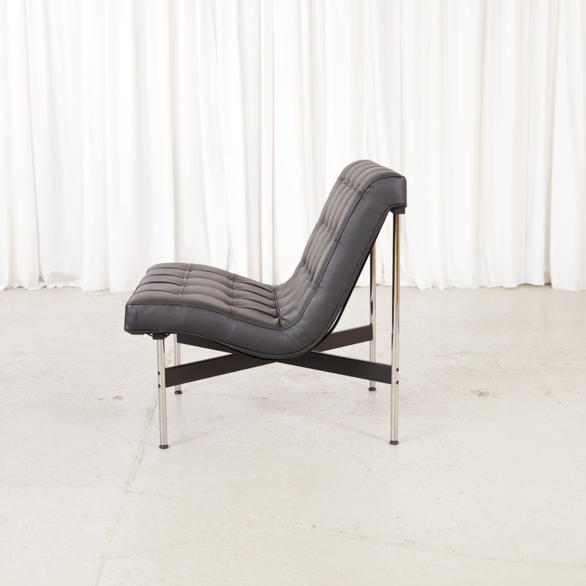 ICF New York lounge chair in black leather, chair view