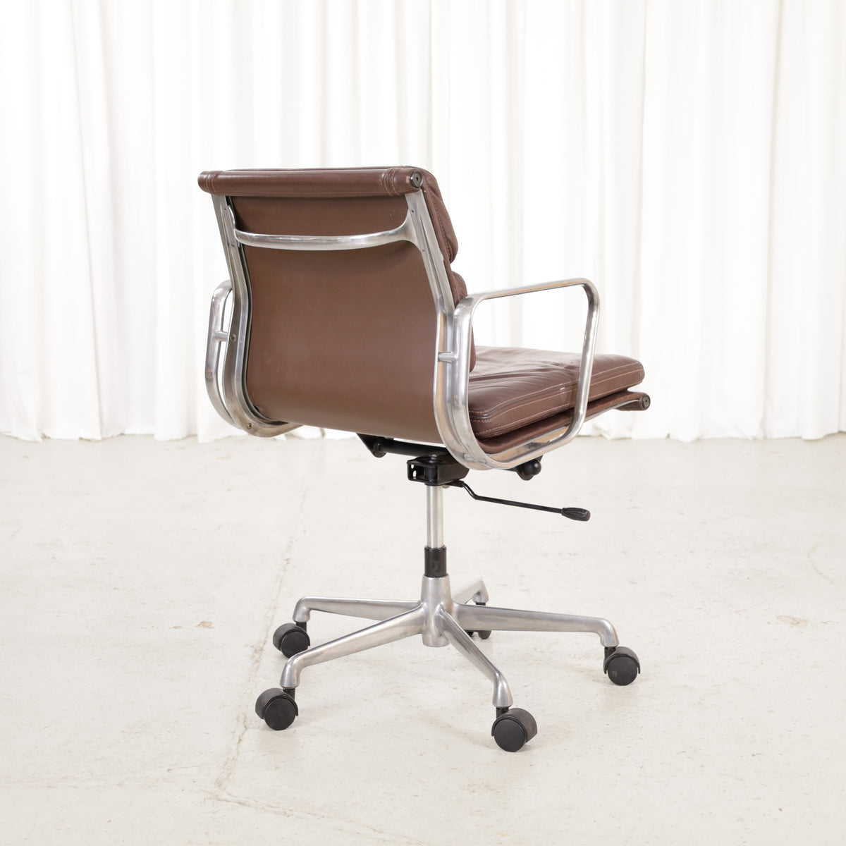 Rear angled view of the ICF Soft Pad office chair