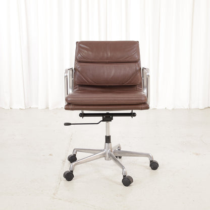 Front view of the brown leather Soft Pad chair