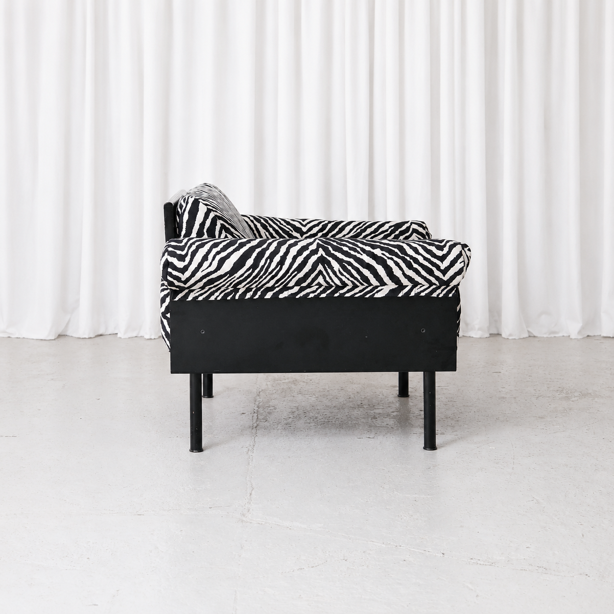 Yrjö Kukkapuro Ateljee Armchair with Zebra Upholstery, Black Frame