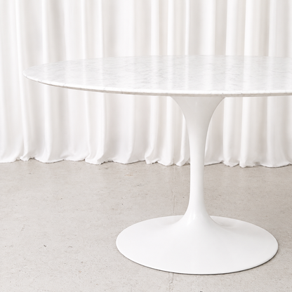 Eero Saarinen Tulip Dining Table by Knoll with White Marble Top