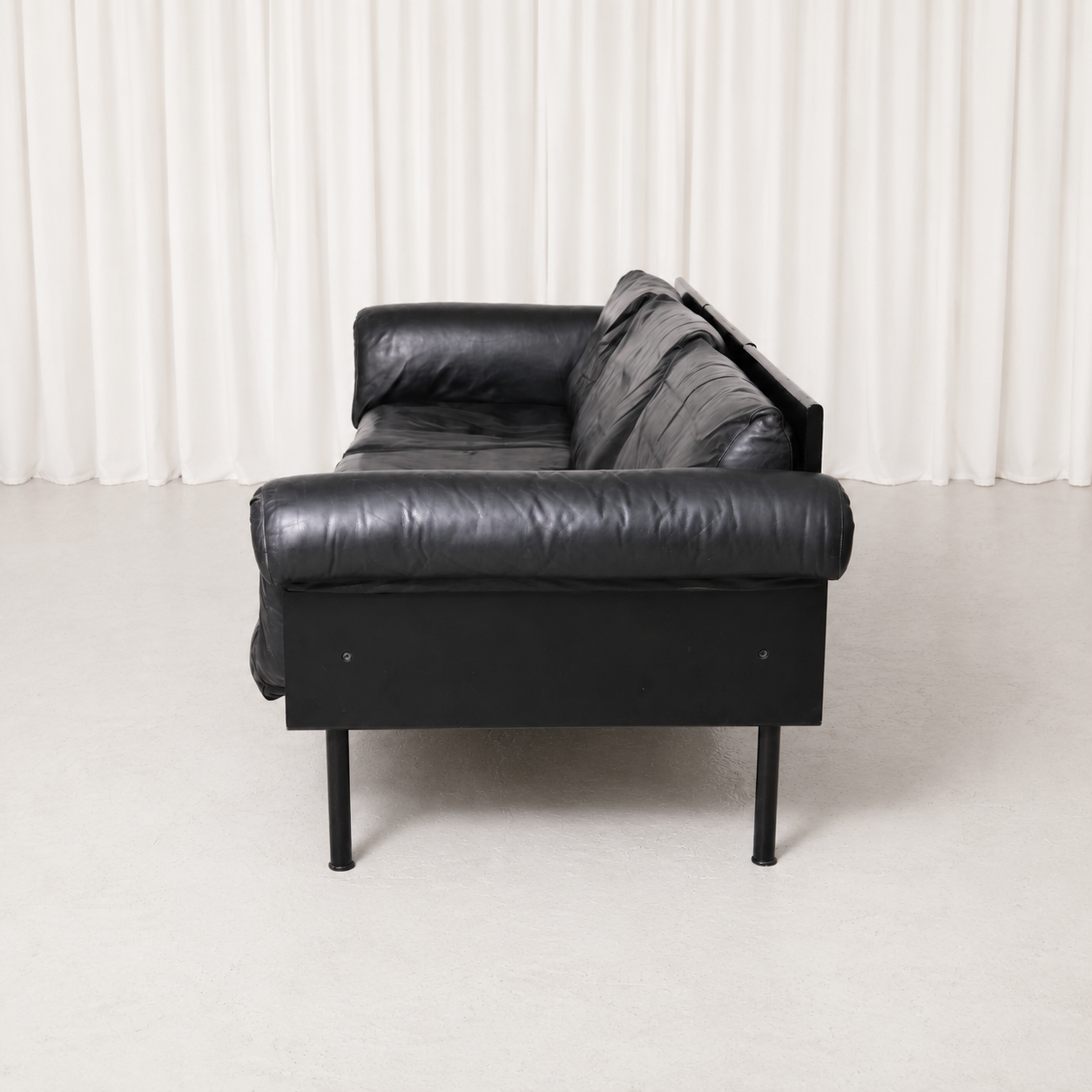 Yrjö Kukkapuro Ateljee Sofa in Black Leather