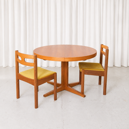 Vintage Teak Extendable Dining Table, 1960s