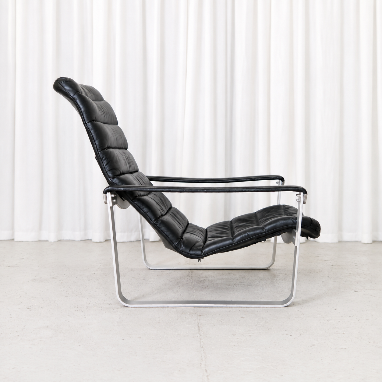 Ilmari Lappalainen Pulkka Armchair in Black Leather for Asko