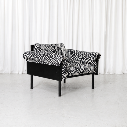 Yrjö Kukkapuro Ateljee Armchair with Zebra Upholstery, Black Frame