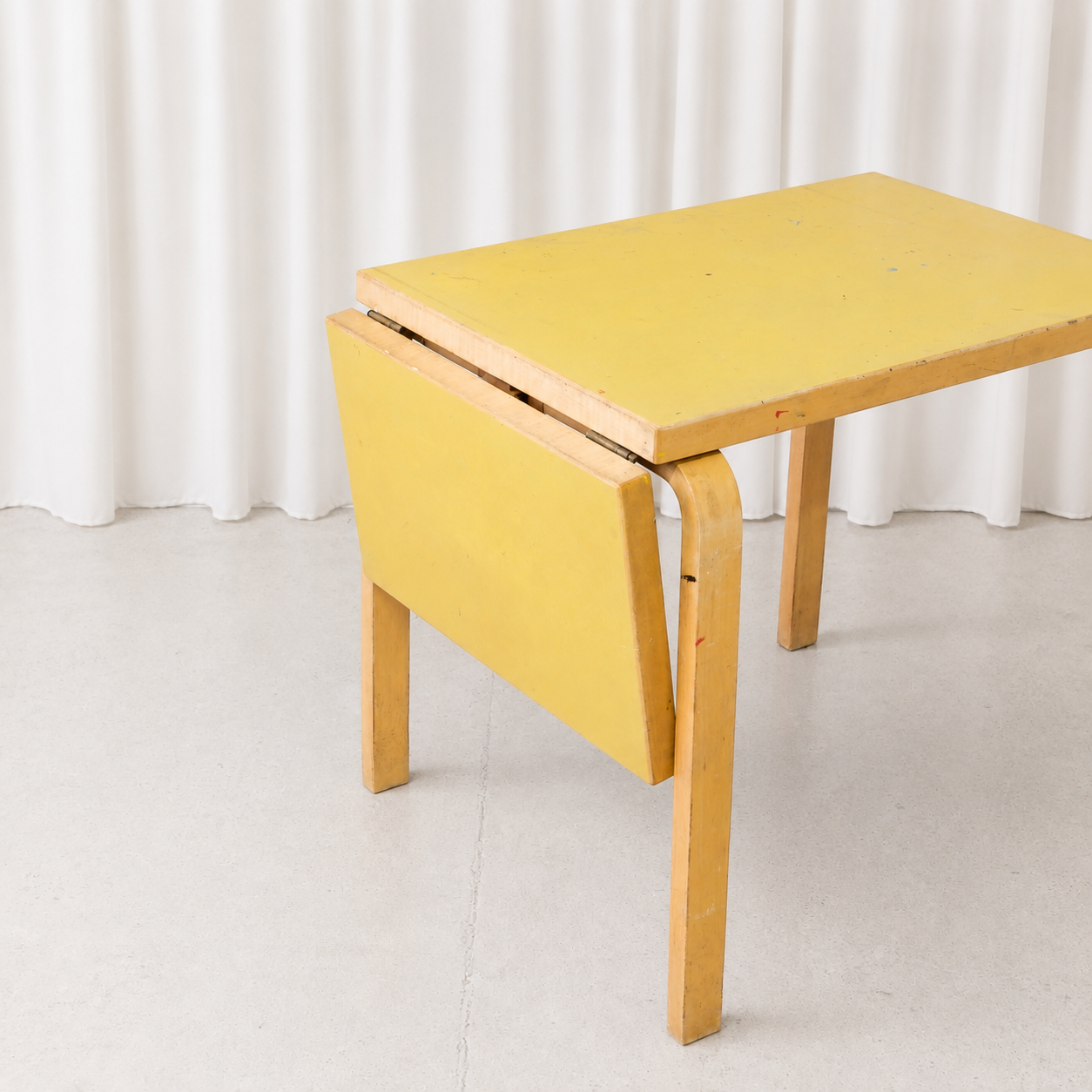 Alvar Aalto DL82 Drop-Leaf Table with Yellow Linoleum for Artek