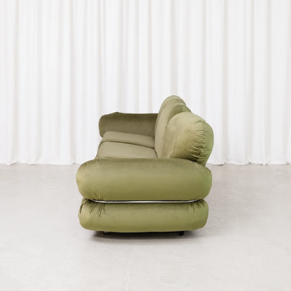 Hannibal sohva – Isku, Designed by Kurt Hvitsjö ja Custom Upholstery