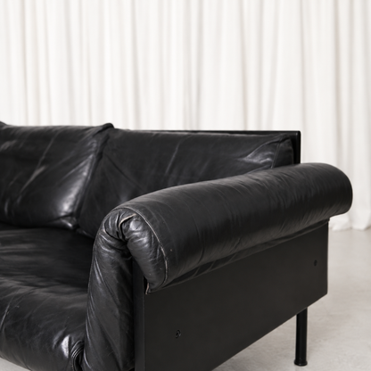 Yrjö Kukkapuro Ateljee Sofa in Black Leather