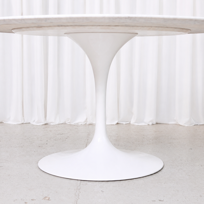 Eero Saarinen Tulip Dining Table by Knoll with White Marble Top