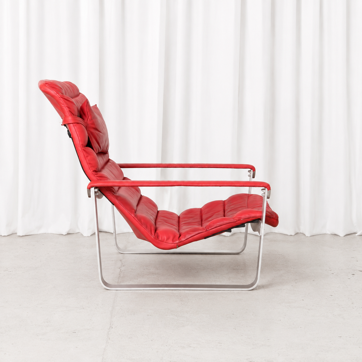 Ilmari Lappalainen Pulkka Lounge Chair in Red Leather for Asko