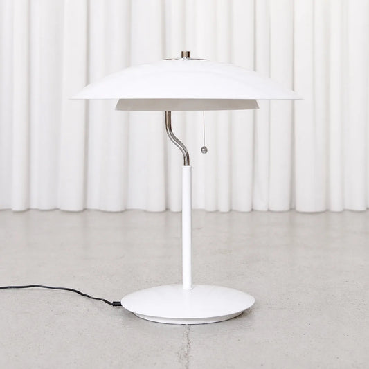 White Jonas table lamp by Jonas Hidle, front view