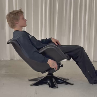 Yrjö Kukkapuro 418 Karuselli Swivel Lounge Chairs (4 available)