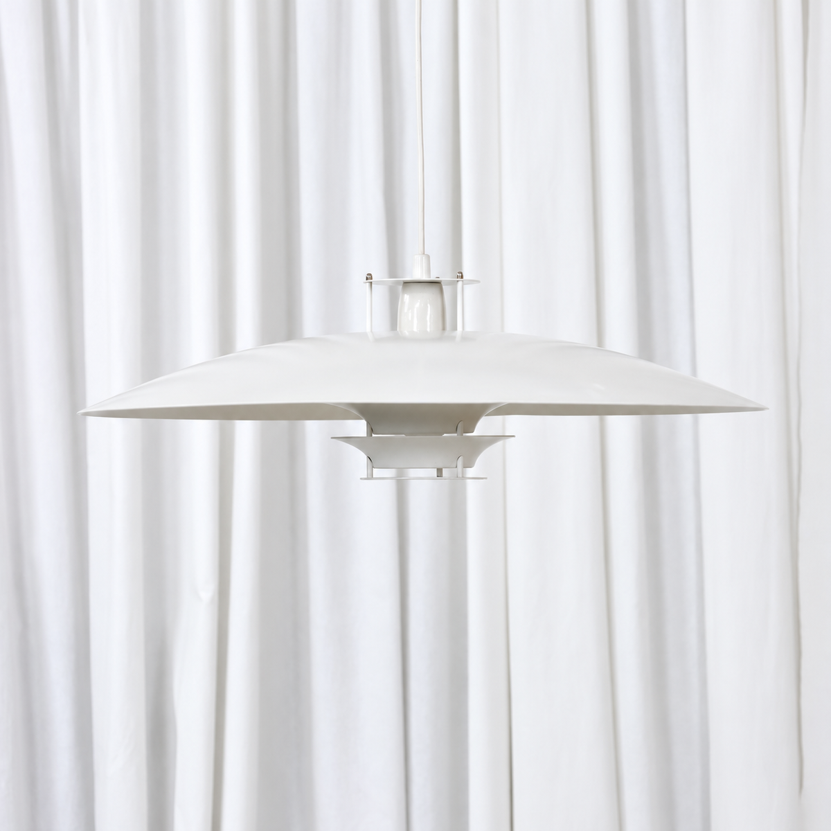 Juha Leiviskä JL341 white pendant light by Valaisinpaja Oy — full view