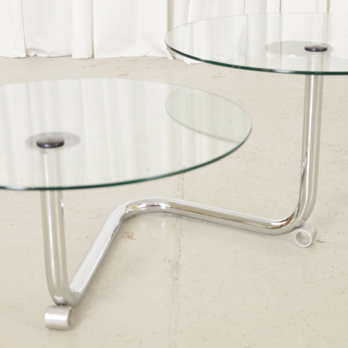 Vintage Italian-Style Swivel Glass Coffee Table in Chrome, vintage rotating glass coffee table, chrome frame close-up
