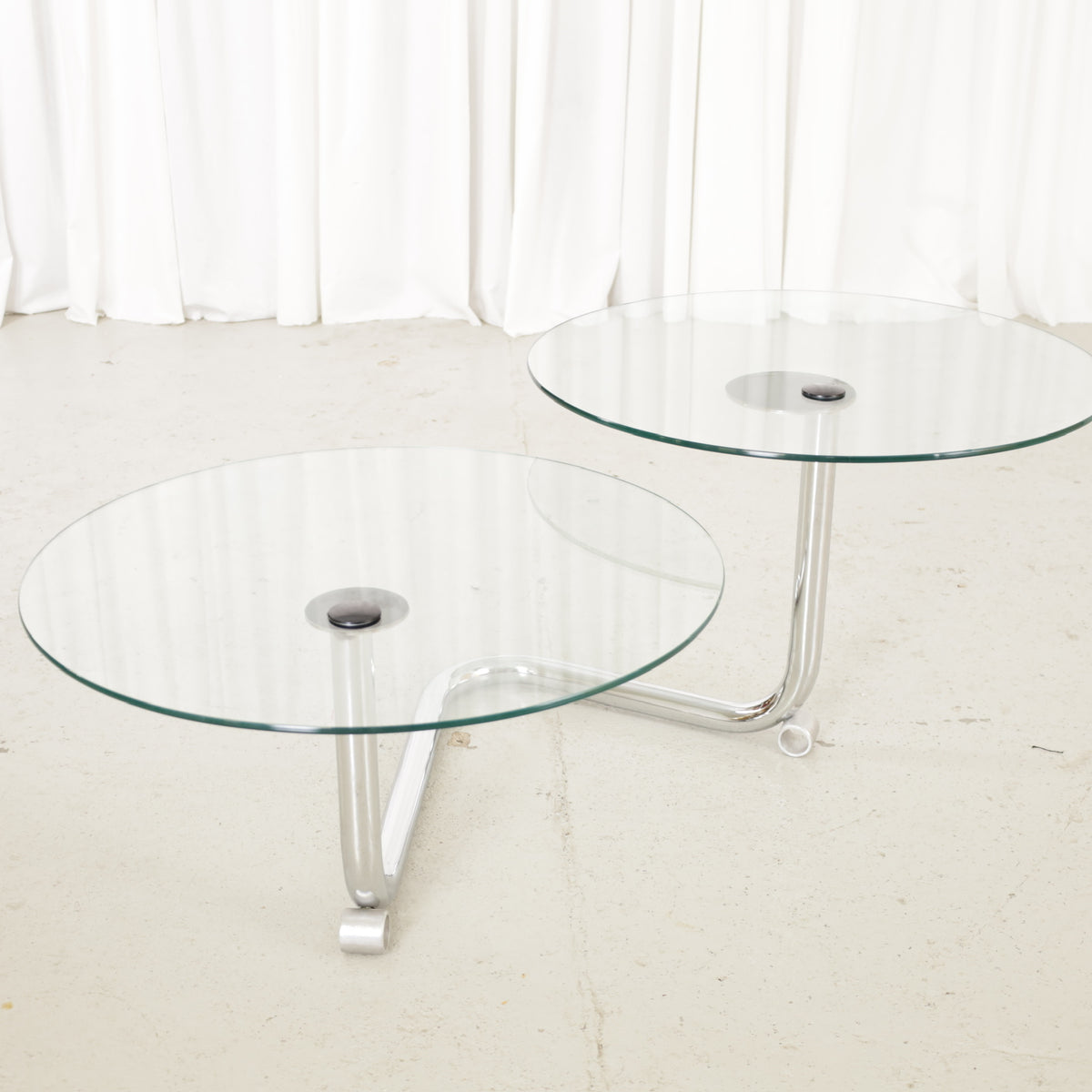 Vintage Italian-Style Swivel Glass Coffee Table in Chrome, vintage chrome coffee table, lower pivot support detail