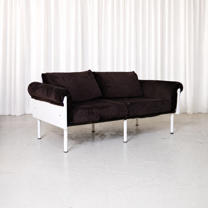 Yrjö Kukkapuro Ateljee two-seat sofa, front view