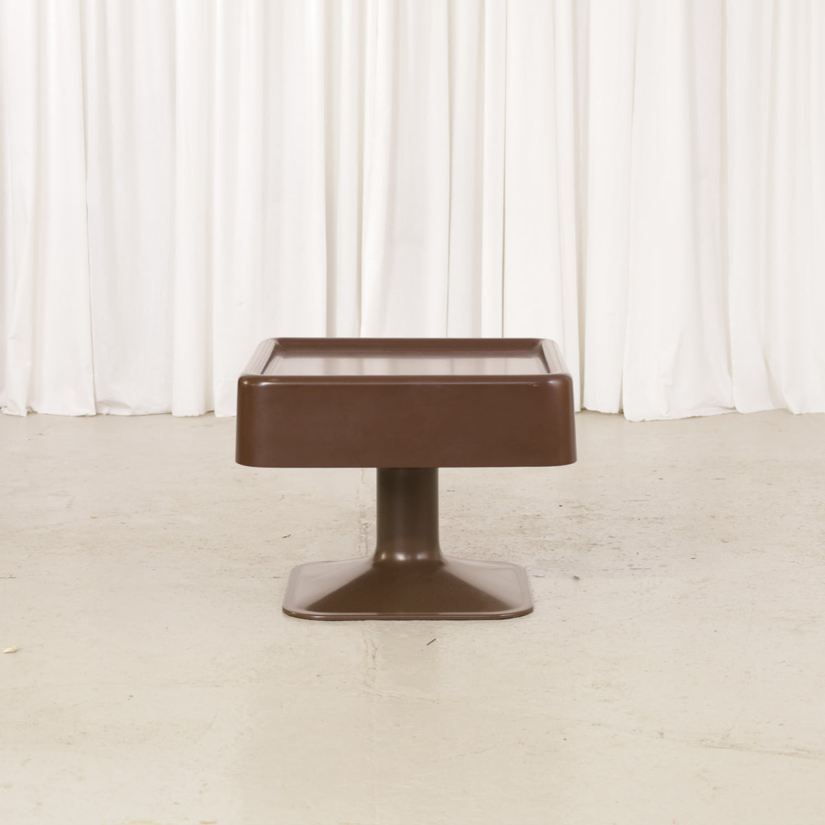 Yrjö Kukkapuro Brown Fibreglass Coffee and Side Table, brown fibreglass table, straight-on alternate