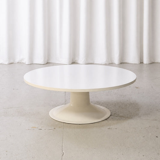 Yrjö Kukkapuro Saturnus coffee table for Haimi, front view