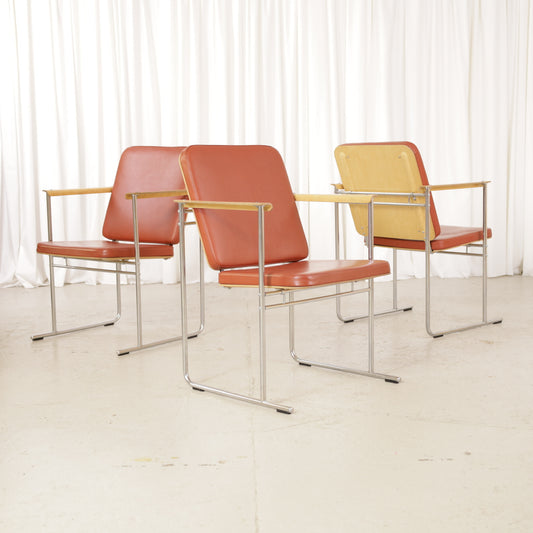 Yrjö Kukkapuro Skaala Armchair in Rust-Red Leather for Avarte, group of six rust-red leather Skaala armchairs by Yrjö Kukkapuro